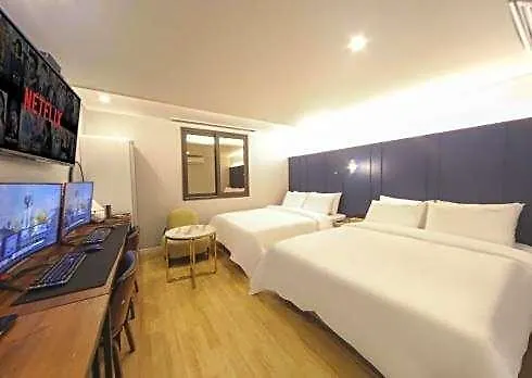 Hotel The Stone Bridge Sasang